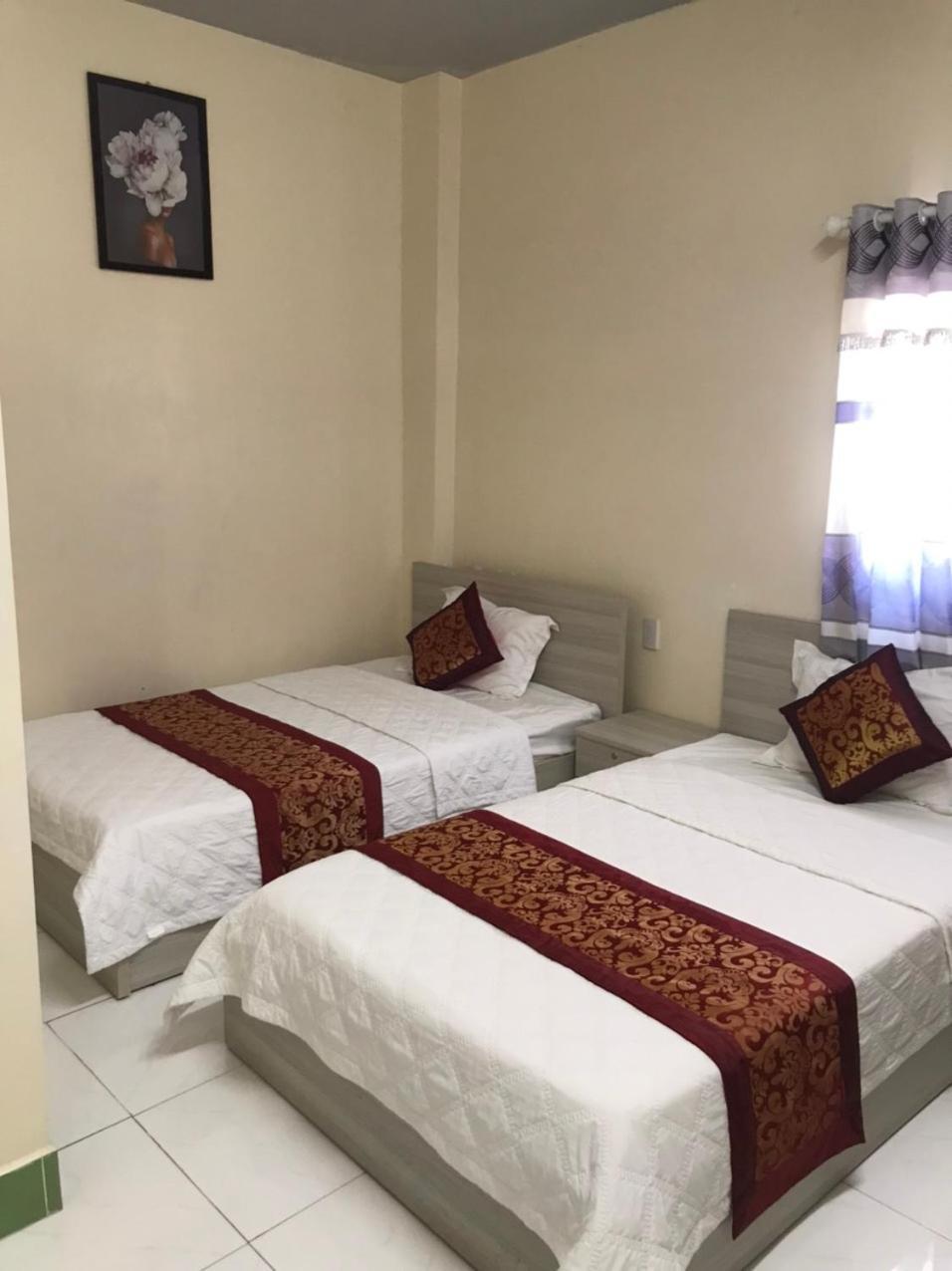 Khach San Nguyen Long Hotel Ap Thap Muoi Exterior photo