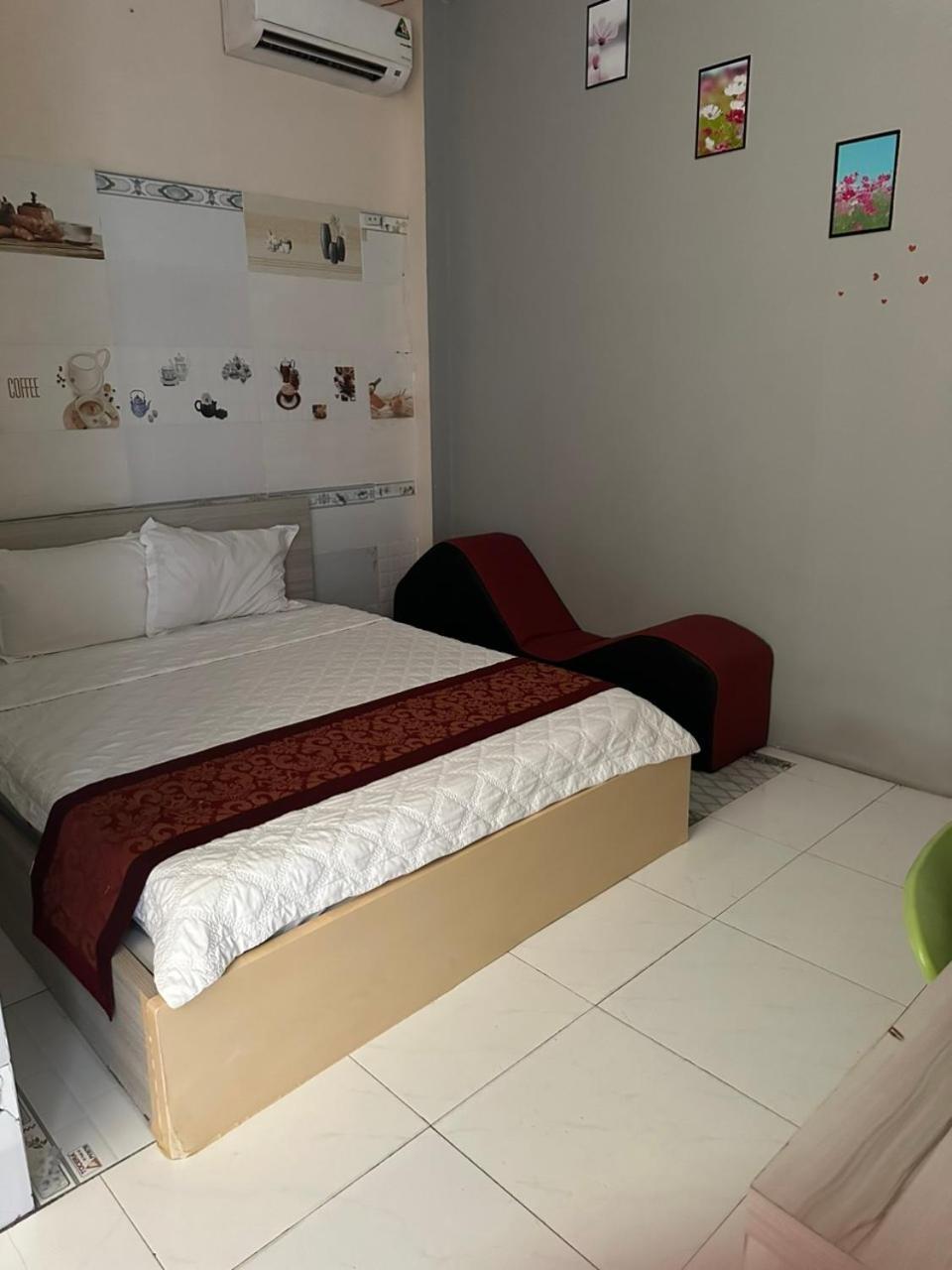 Khach San Nguyen Long Hotel Ap Thap Muoi Exterior photo